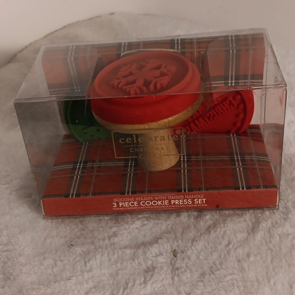 Celebrate Christmas 3 Piece Silicone Cookie Press